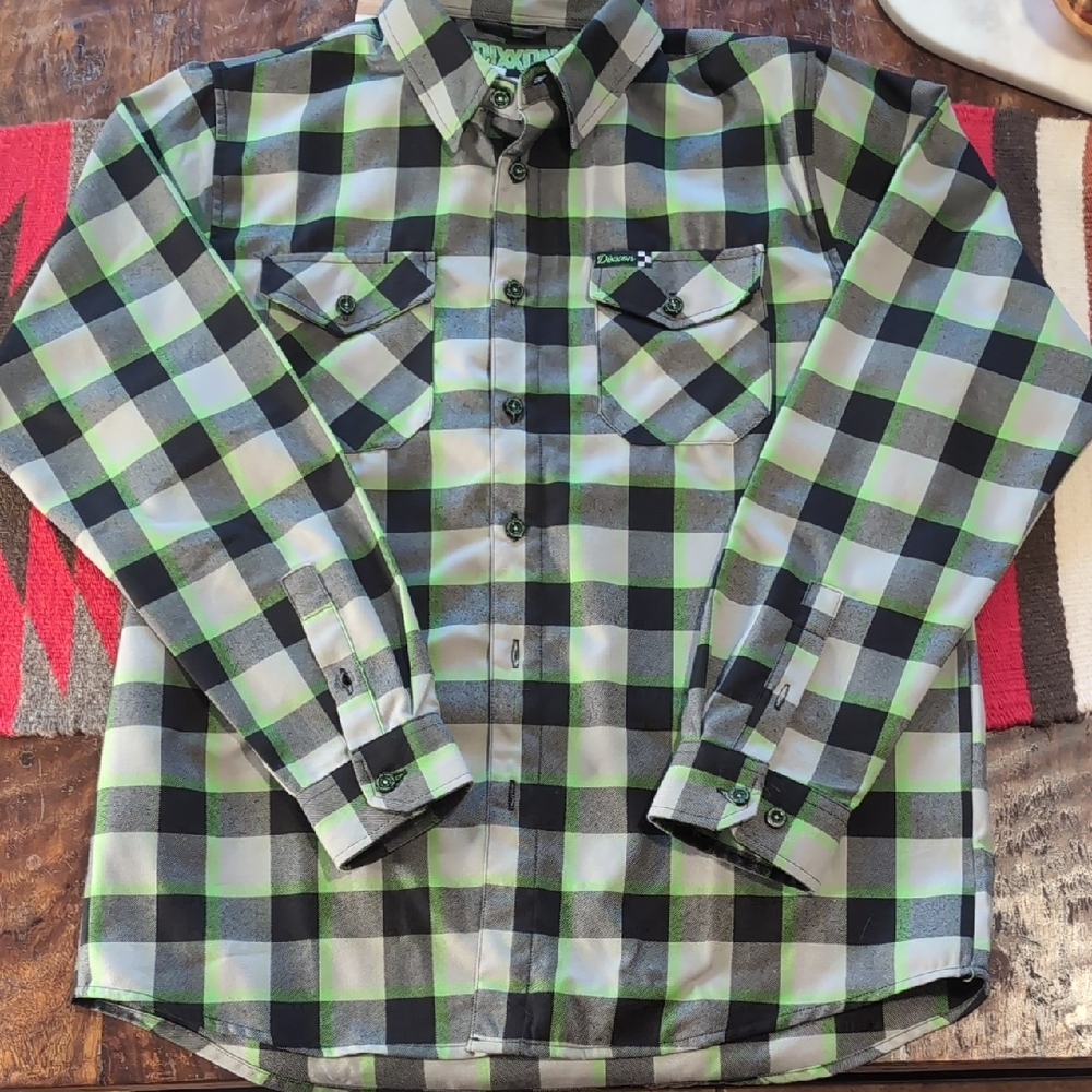 DIXXON Men's Green Plaid Shirt